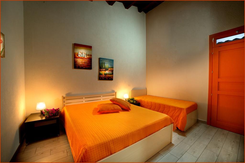 Ai Parchi Dei Parrini Bed & Breakfast Partinico Cameră foto
